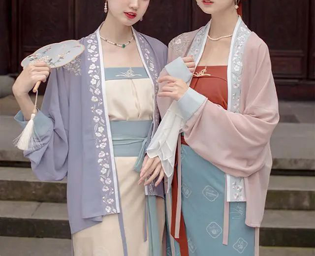 【国产真人SLG/Html/官中】俠女逍遙錄/侠女逍遥录 V0.755 官方中文版 百度+UC/3.55G